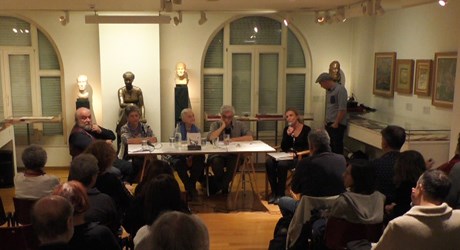Οι ζωγραφισμένοι που με θυμούνται: Συνομιλίες με φίλους του Νίκου Χουλιαρά - 2η συνάντηση Οι ζωγραφισμένοι που με θυμούνται: Συνομιλίες με φίλους του Νίκου Χουλιαρά - 2η συνάντηση