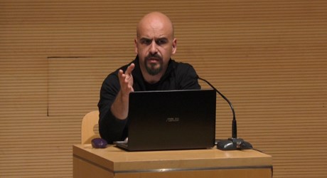 Σκέψεις, απόψεις και… διευκρινίσεις για τα Κόμικς ή Γιατί τα γκράφικ νόβελς δεν συνθέτουν απαραίτητα τις αριστουργηματικές αφηγήσεις της Ένατης τέχνης Σκέψεις, απόψεις και… διευκρινίσεις για τα Κόμικς ή Γιατί τα γκράφικ νόβελς δεν συνθέτουν απαραίτητα τις αριστουργηματικές αφηγήσεις της Ένατης τέχνης