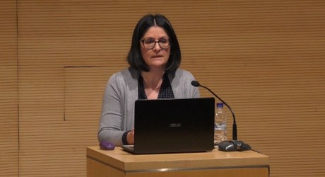 Η λογοτεχνία σε graphic novels: οπτικό ισοδύναμο ή αυτόνομο έργο; Η λογοτεχνία σε graphic novels: οπτικό ισοδύναμο ή αυτόνομο έργο;