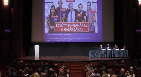 Λαϊκισμός και η εξουσία του νόμου Λαϊκισμός και η εξουσία του νόμου