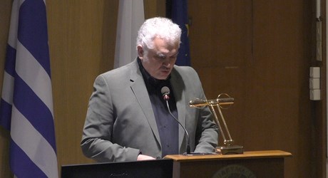Μια αποτύπωση της ελληνικής διαχρονίας Μια αποτύπωση της ελληνικής διαχρονίας