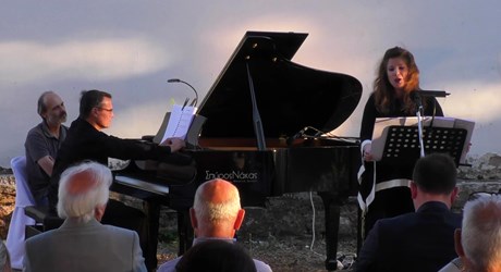 Ο Μουσικός Κόσμος του Νικολόπουλου Ο Μουσικός Κόσμος του Νικολόπουλου