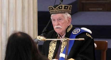 Τελετή Αναγόρευσης του Γιάννη Μπακογιαννόπουλου σε επίτιμο διδάκτορα του Τμήματος Επικοινωνίας και Μέσων Μαζικής Ενημέρωσης του ΕΚΠΑ Τελετή Αναγόρευσης του Γιάννη Μπακογιαννόπουλου σε επίτιμο διδάκτορα του Τμήματος Επικοινωνίας και Μέσων Μαζικής Ενημέρωσης του ΕΚΠΑ