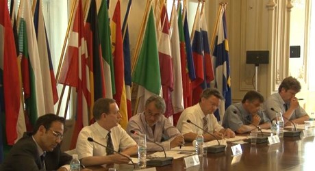 Προς μια πιο αποτελεσματική ΕΕ - Μεταρρυθμίσεις και Οικονομική Διακυβέρνηση Προς μια πιο αποτελεσματική ΕΕ - Μεταρρυθμίσεις και Οικονομική Διακυβέρνηση