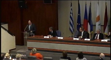 Υπογραφή της Συνθήκης Διεύρυνσης στην Αθήνα: 10 χρόνια μετά Υπογραφή της Συνθήκης Διεύρυνσης στην Αθήνα: 10 χρόνια μετά