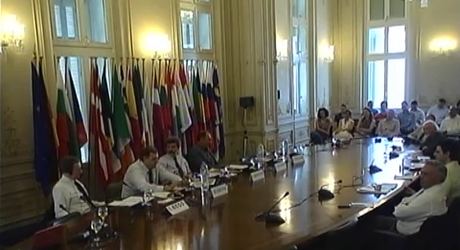 Ευρωπαϊκή Οικονομική Διακυβέρνηση: Η εξασφάλιση μιας νέας ευρωπαϊκής αλληλεγγύης Ευρωπαϊκή Οικονομική Διακυβέρνηση: Η εξασφάλιση μιας νέας ευρωπαϊκής αλληλεγγύης