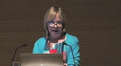 Επαφή με ένα Παγκόσμιο Κοινό: Τα Εκπαιδευτικά Προγράμματα του Μουσείου Μοντέρνας Τέχνης στην Ψηφιακή Εποχή Επαφή με ένα Παγκόσμιο Κοινό: Τα Εκπαιδευτικά Προγράμματα του Μουσείου Μοντέρνας Τέχνης στην Ψηφιακή Εποχή