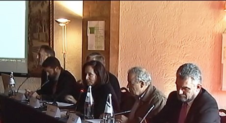 Η θεσμική αναγέννηση Η θεσμική αναγέννηση