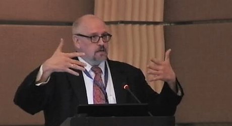 Developing a global knowledge base on homophobic and transphobic bullying: Research as insight and intervention Developing a global knowledge base on homophobic and transphobic bullying: Research as insight and intervention