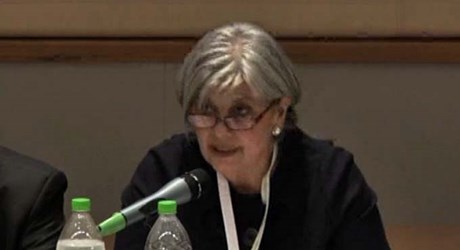 Μετάφραση και διερμηνεία για μετανάστες (Στρογγυλή τράπεζα) Μετάφραση και διερμηνεία για μετανάστες (Στρογγυλή τράπεζα)