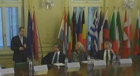 Τα μουσεία ως κέντρα Πολιτιστικής Διπλωματίας μεταξύ Ευρώπης και Μέσης Ανατολής Τα μουσεία ως κέντρα Πολιτιστικής Διπλωματίας μεταξύ Ευρώπης και Μέσης Ανατολής