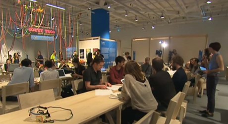 Παρουσίαση των αποτελεσμάτων του 1ου Urban Design Fiction Hackathon - Στο πλαίσιο της έκθεσης Adhocracy - Από την κατασκευή αντικειμένων στη δημιουργία των κοινών Παρουσίαση των αποτελεσμάτων του 1ου Urban Design Fiction Hackathon - Στο πλαίσιο της έκθεσης Adhocracy - Από την κατασκευή αντικειμένων στη δημιουργία των κοινών