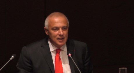 Σε τι είναι χρήσιμη μια άχρηστη γνώση Σε τι είναι χρήσιμη μια άχρηστη γνώση