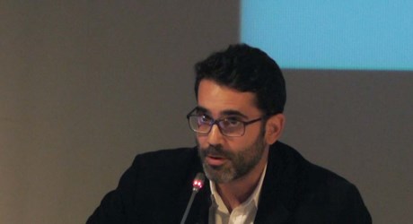 Το βάρος του κόσμου: για μια αποκατάσταση του Θάνου Τσίγκου Το βάρος του κόσμου: για μια αποκατάσταση του Θάνου Τσίγκου
