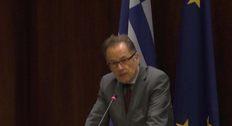 United Nations at 70 and the challenges of contemporary multilateral governance United Nations at 70 and the challenges of contemporary multilateral governance