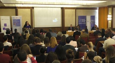 Introduction to the CTRL+Enter Europe-Migrant Crisis Network: Challenges of a fragmented corridor Introduction to the CTRL+Enter Europe-Migrant Crisis Network: Challenges of a fragmented corridor