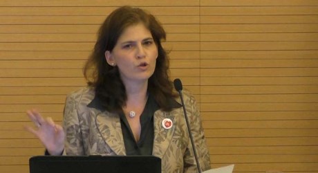Καταπολεμούμε τη ρητορική μίσους χρησιμοποιώντας το Διαδίκτυο υπεύθυνα, ηθικά και με κριτική σκέψη Καταπολεμούμε τη ρητορική μίσους χρησιμοποιώντας το Διαδίκτυο υπεύθυνα, ηθικά και με κριτική σκέψη