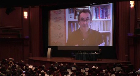Σε καιρό πολέμου: Κατανοώντας τον πόλεμο στην Ουκρανία Σε καιρό πολέμου: Κατανοώντας τον πόλεμο στην Ουκρανία