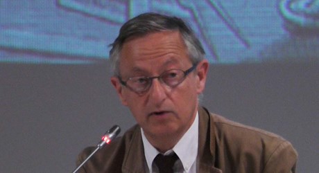 Νέα απάντηση στο ερώτημα: Τι είναι τα Φώτα; Νέα απάντηση στο ερώτημα: Τι είναι τα Φώτα;